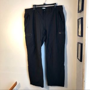 Men’s L.L. Bean Cresta hiking pants 40 x 32